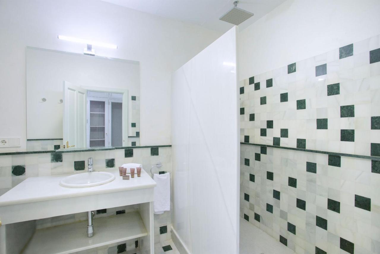 סביליה Genteel Home Palacio Abades מראה חיצוני תמונה